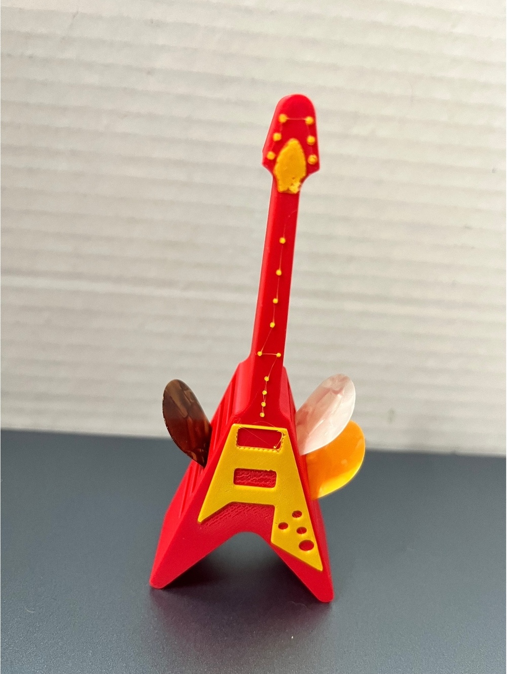 Retro Red Mini Guitar Pick Holder with 4 Picks - Rock On!